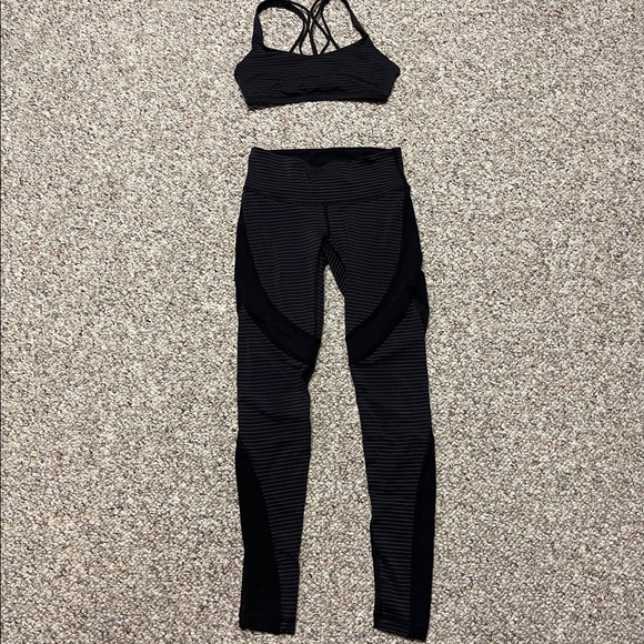 Lululemon Leggings - Picture 2 of 4